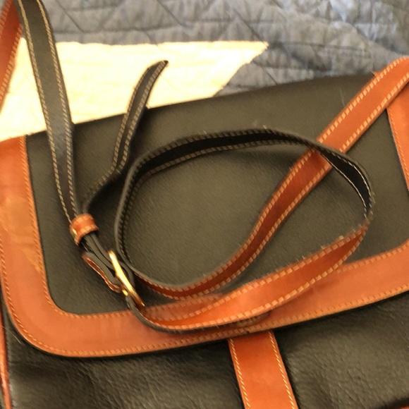 Vintage Bally made in Italy Crossbody bag.